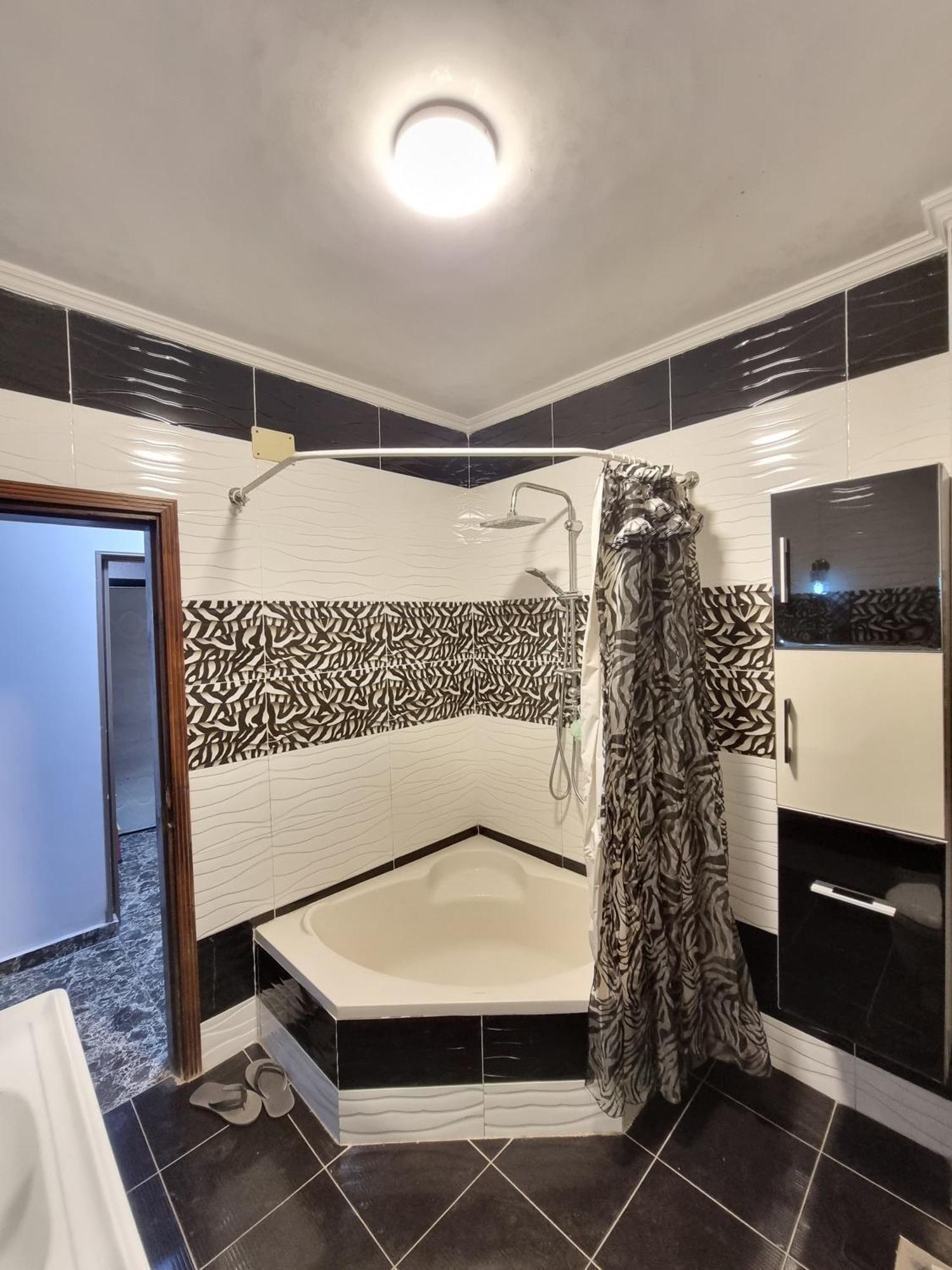 Spacious View In Appartement Caïro